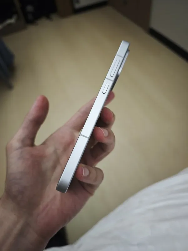 Xiaomi 15 12/256 deyarli yangi 5 Xiaomi 15 12/256 deyarli yangi 5