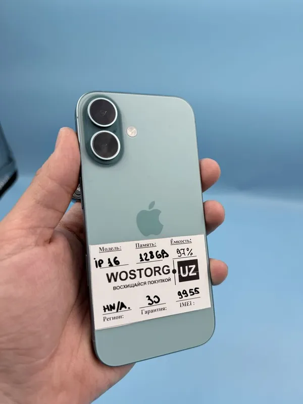iphone 16 green 128GB