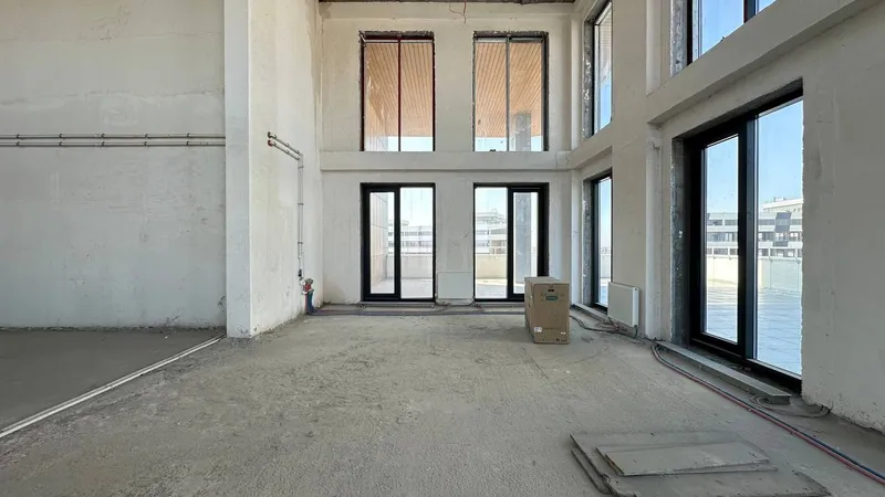 Yashnobod tumanida 6 xonali, 450 m² kvartira sotiladi · ID 6957 5