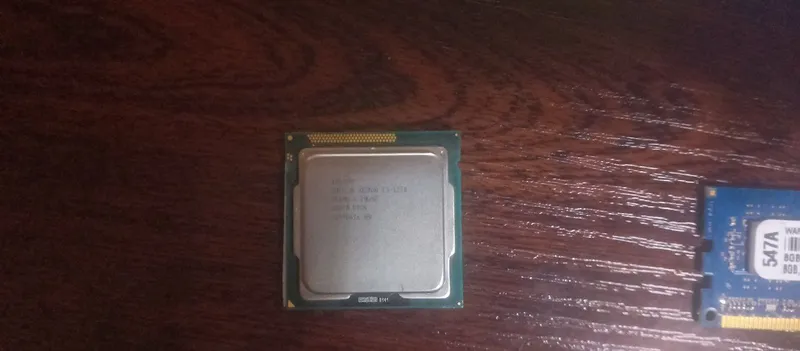 Xeon E3-1230 v1 — i7-2600 analogi va DDR3 8 GB 1600 MHz 1 Xeon E3-1230 v1 — i7-2600 analogi va DDR3 8 GB 1600 MHz 1