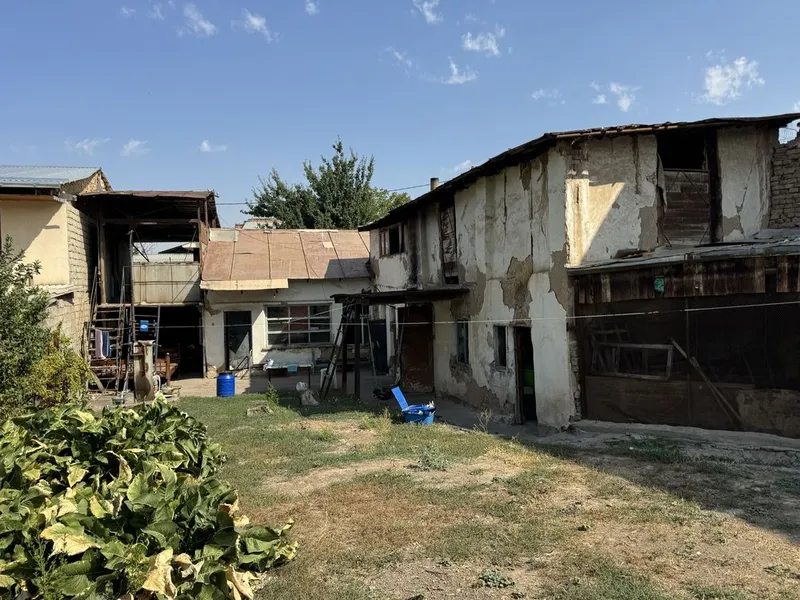 Uchastka sotiladi kadastr va hujjatlari tayyor. Manzil Qibray tumani 3