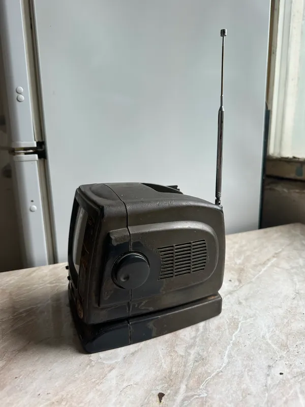 Original televizor sotiladi 4 Original televizor sotiladi 4