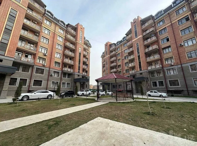 4-комнатная квартира в ЖК Mashxadi Residence 2 4-комнатная квартира в ЖК Mashxadi Residence 2