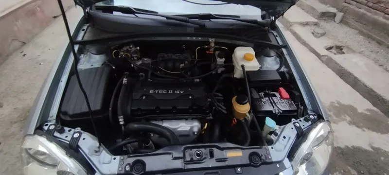 Lacetti 1.6 avtomat 2013 uta arzon 5
