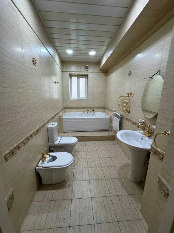 3/3/7 Нукус Гламур 195м² 4 3/3/7 Нукус Гламур 195м² 4
