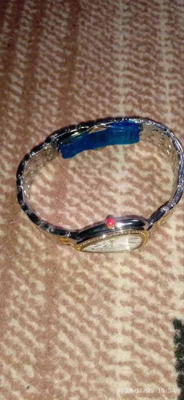 Ayollar qoʻl soati 1
