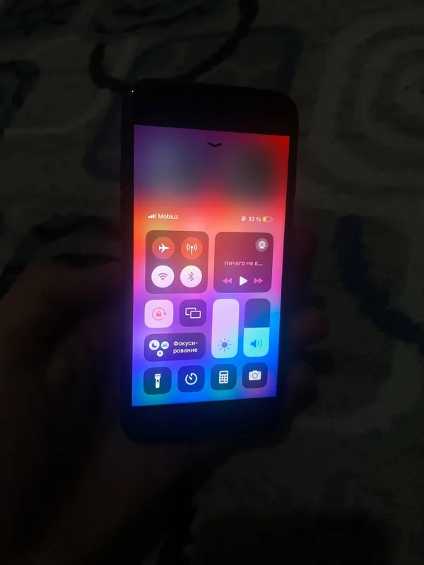 iPhone Se 2 Gen LL/A 9 iPhone Se 2 Gen LL/A 9
