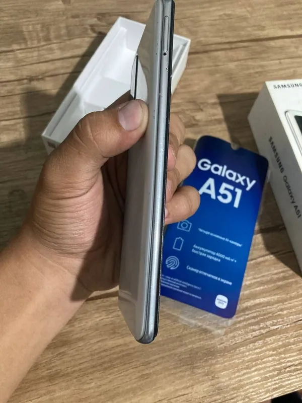 Samsung a51 sotiladi 3 Samsung a51 sotiladi 3