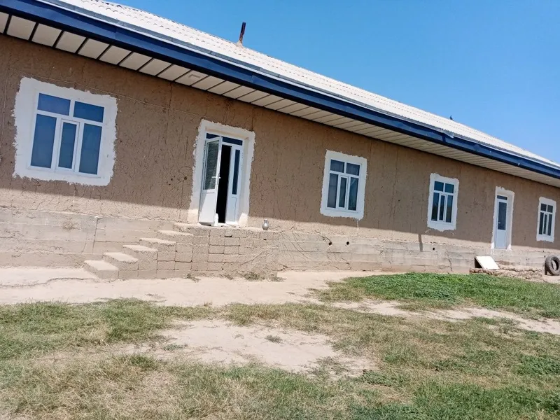 Uy sotiladi 30 sudli 2 Uy sotiladi 30 sudli 2