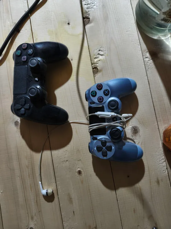 Sony PlayStation 4 — фото 1