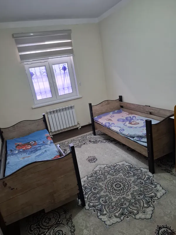 Bollar kravati Xolati zoʻr