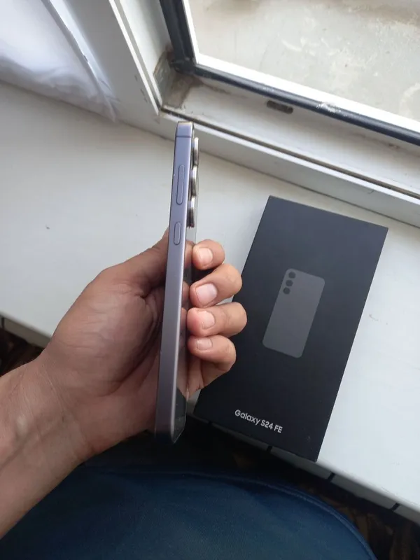 Samsung S24 Fe 8+8/256 ideal holatda — фото 1