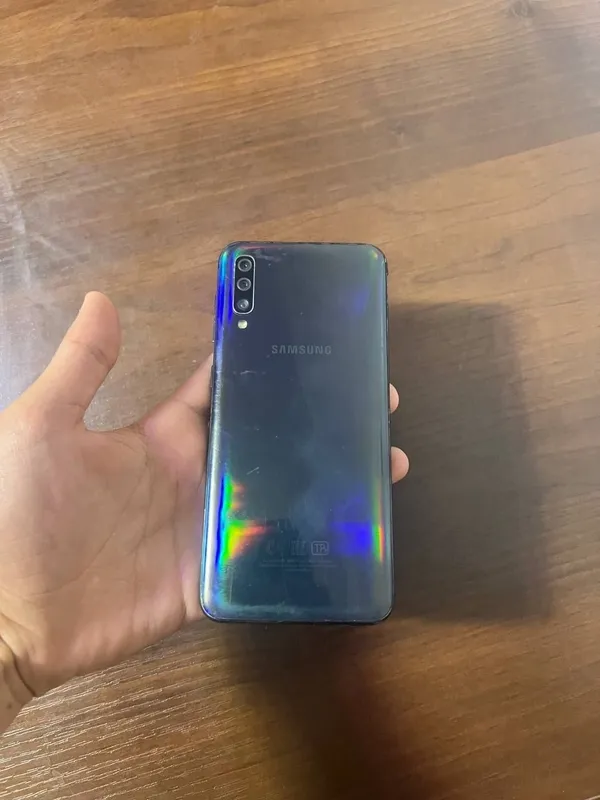 samsung a50 telefoni 3 samsung a50 telefoni 3