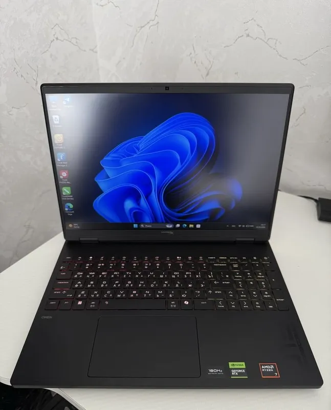 HP OMEN 15 Ryzen 7 RTX 5060 24GB RAM 1TB SSD 1 HP OMEN 15 Ryzen 7 RTX 5060 24GB RAM 1TB SSD 1