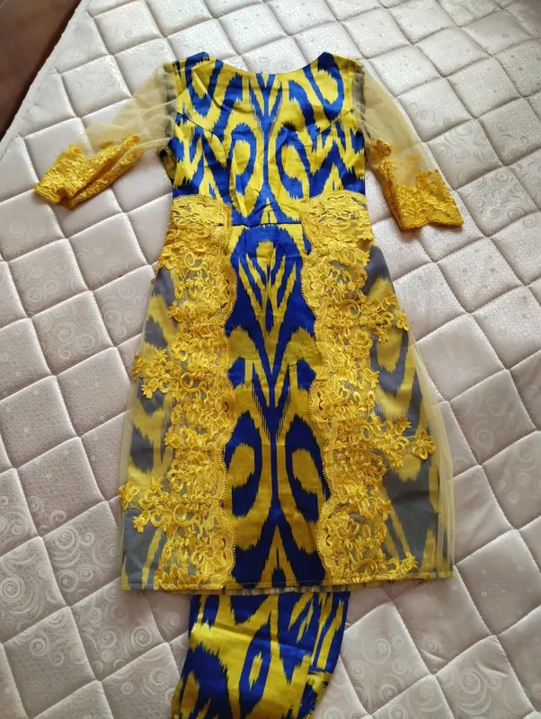 ayollar kiyimi razmer 42-44 2 ayollar kiyimi razmer 42-44 2