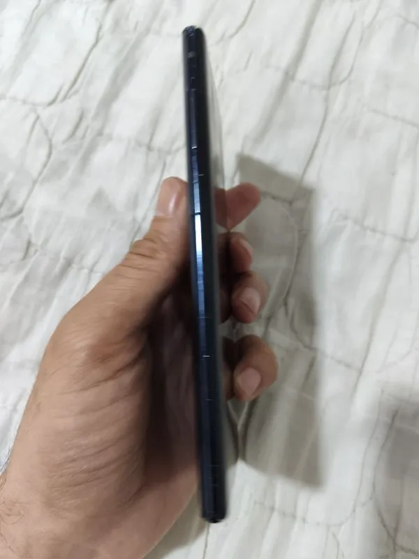 Samsung Note 8 xotrasi 6.64gb eloni yaxshi uqib kurila — фото 5