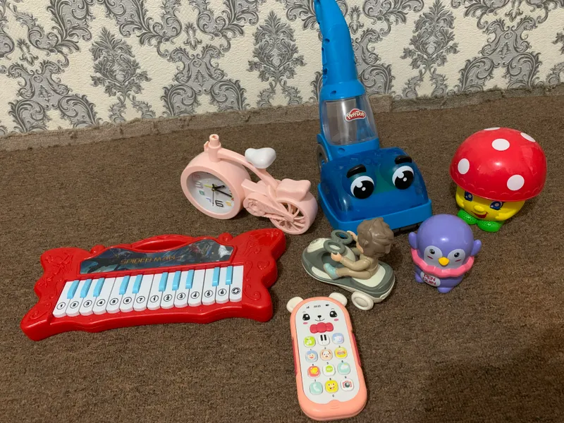Игрушки