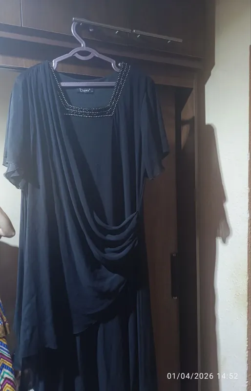 Kiyimlar sotiladi 3