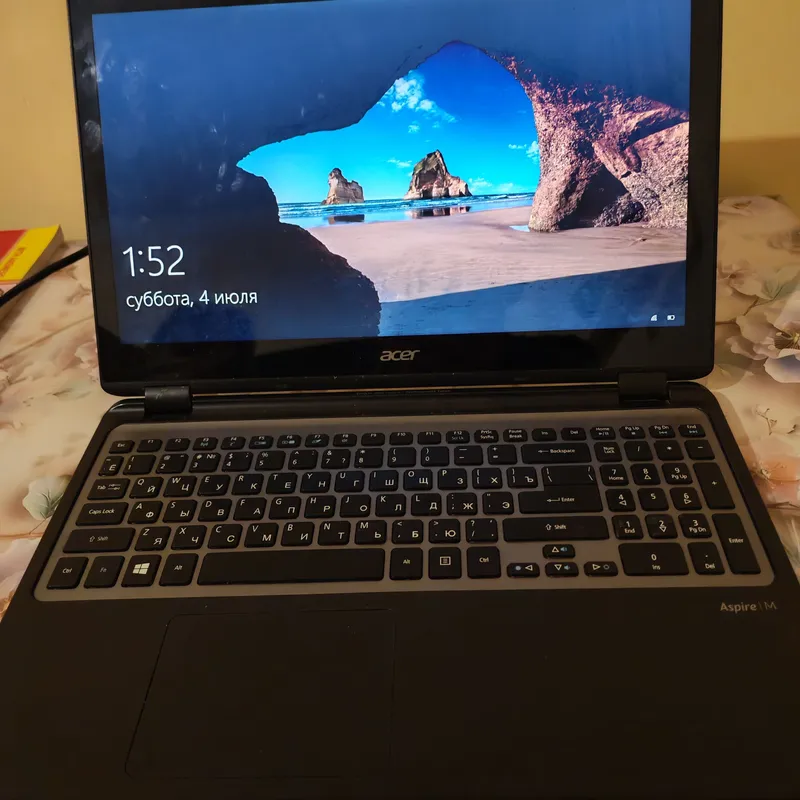 Acer Aspire Core i3 SENSOR noutbugi