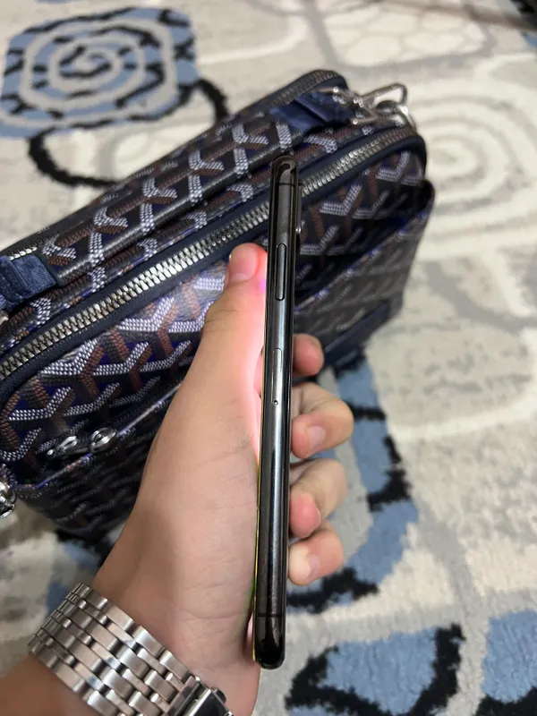 iPhone X 64GB Black 3 iPhone X 64GB Black 3
