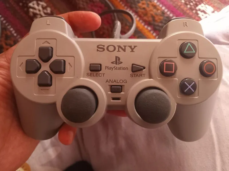 Playstation 1 Puliti Original 100% — фото 1