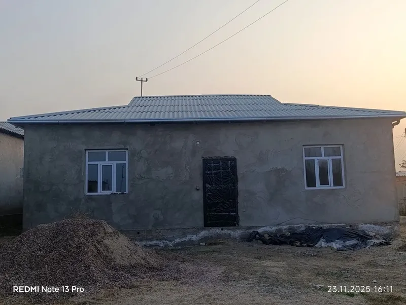 Продается дом в Улугобад МФЙ 1 Продается дом в Улугобад МФЙ 1