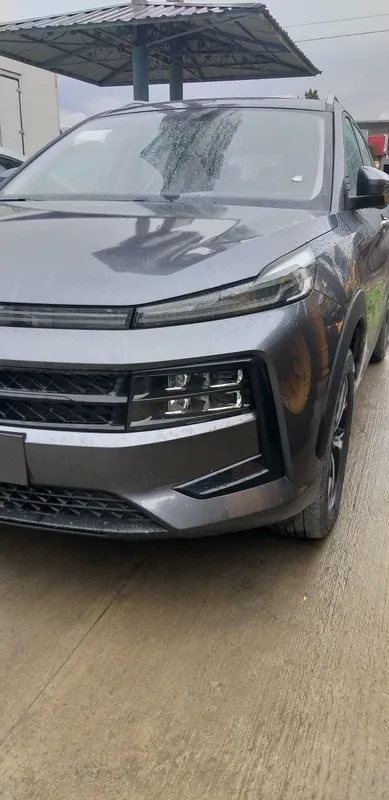 JAC JS 6 Krasover