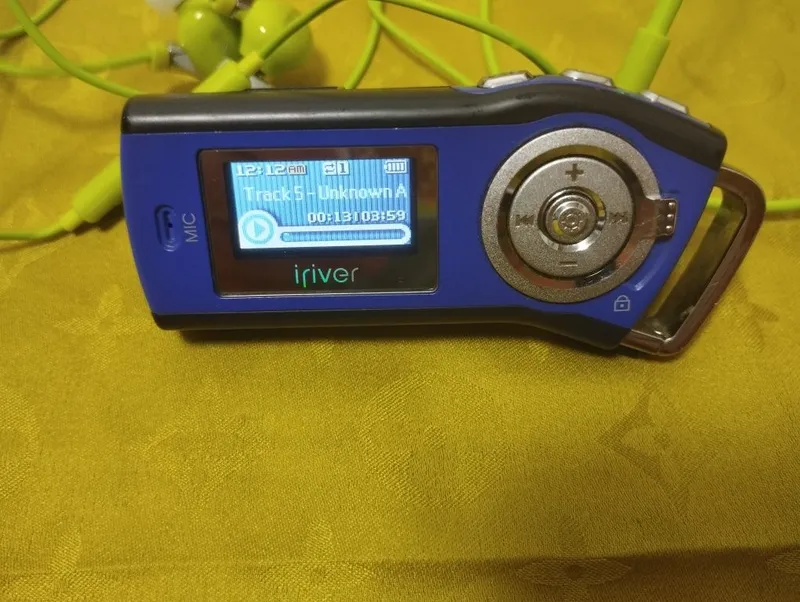 Assalom alekum Mp3 player Sotiladi Ovoz Bass Yaxwi