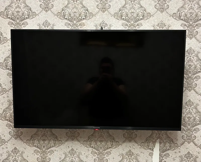 Телевизор Panasonic TX-43HXR700 про-во Болгария 3