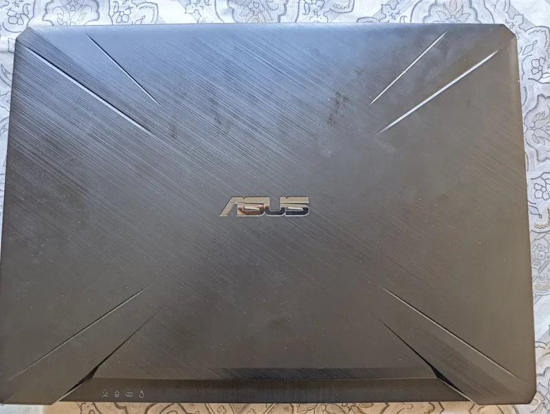 Asus TUF gaming FX505D 1 Asus TUF gaming FX505D 1