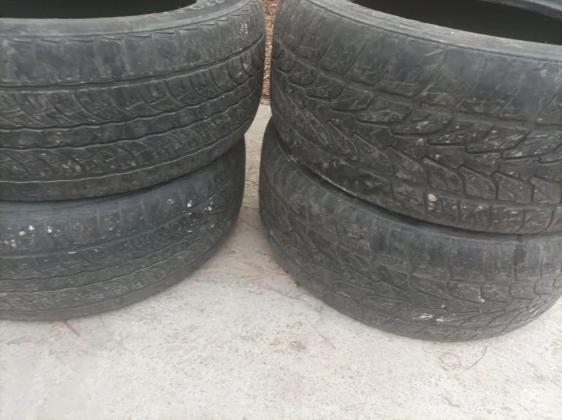 Шины бу 275/55 R20
