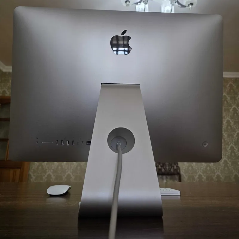 Apple iMac 21,5" 2017 A1418 — фото 3