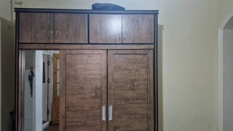 Шкаф сотилади яхши состояние 1