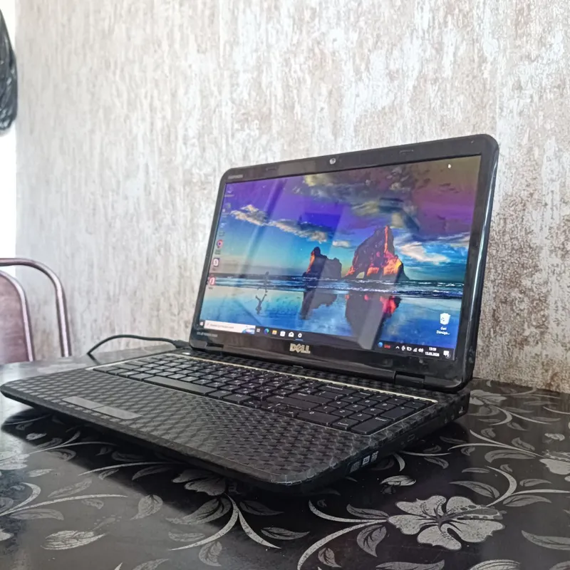 Dell Inspiron N5110 Noutbook