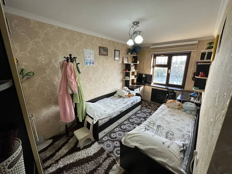 Mirzo Ulug‘bek tumanida 85 m², 4 xonali kvartira sotiladi 4