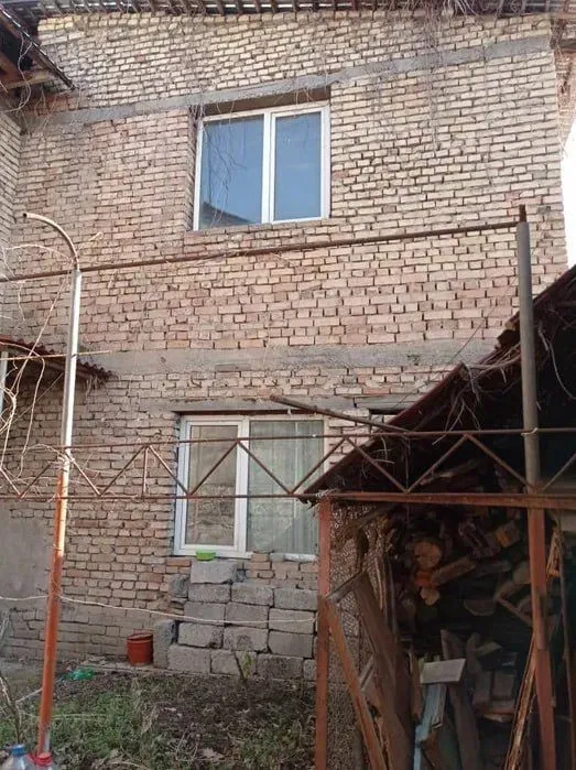 Сотилади Дом Мирабад Махаля под Застройку 2 сотки Фасад 15м — фото 1 Сотилади Дом Мирабад Махаля под Застройку 2 сотки Фасад 15м — фото 1