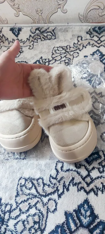 ayollar va qizlar uchun oyoq kiyim 2