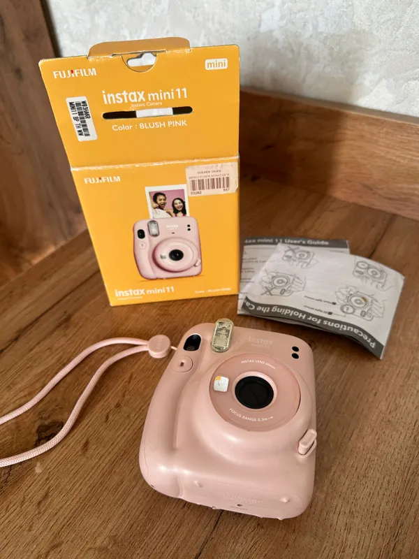 Камера instax mini 11 розовый цвет — фото 2