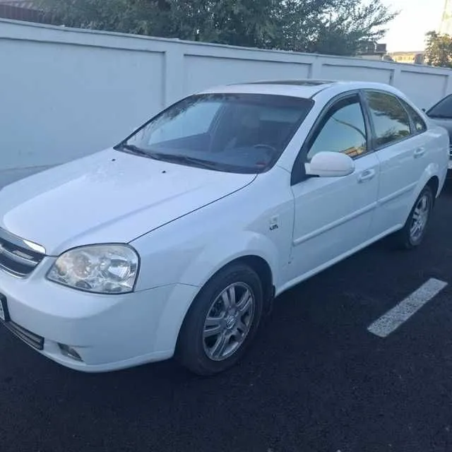 Продается автомобиль Chevrolet Lacetti