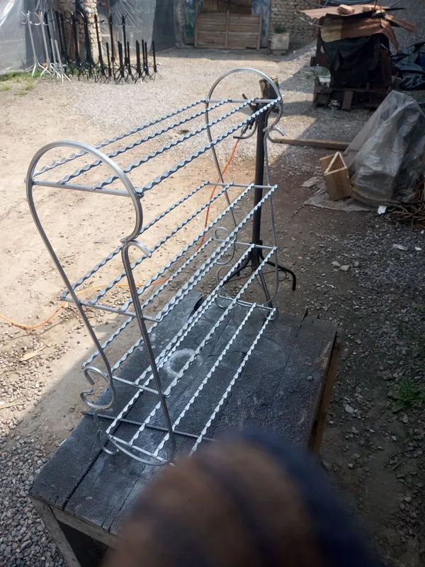 Tufli pastavkalar sotiladi