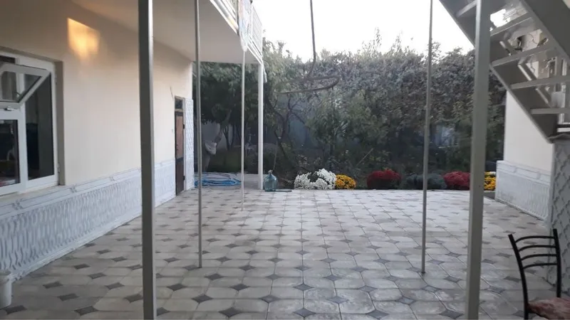 Участок 7 сотка, икки этажли уй, 2 та туалет 2 та ванна бор, 7 хона — фото 1