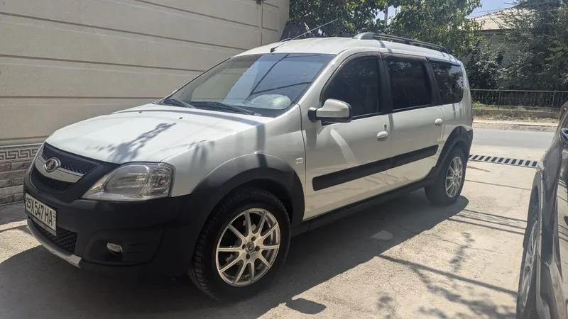 Lada Largus Cross 6 Lada Largus Cross 6