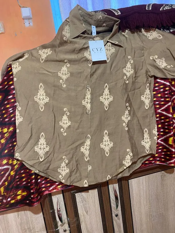sotiladi yangi kiyilmagan