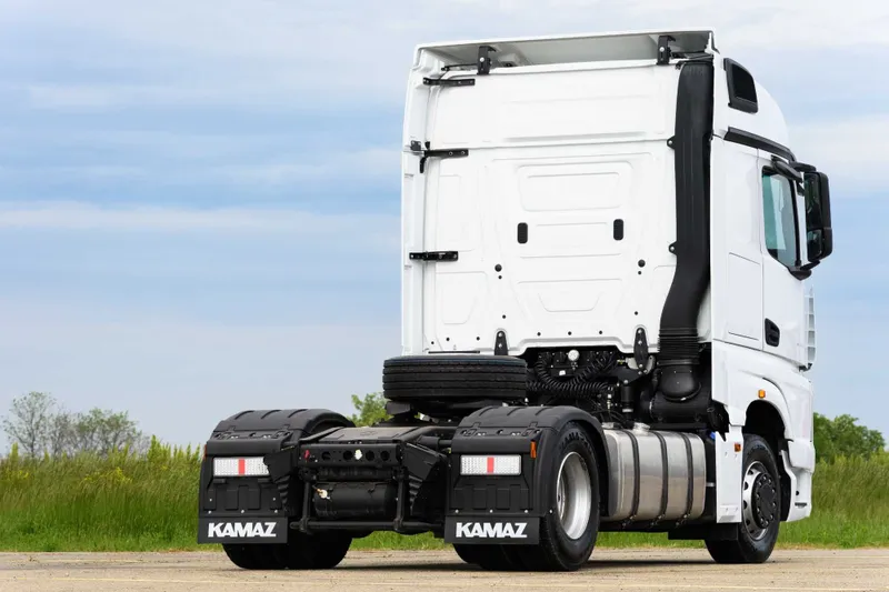 KAMAZ 54901 4x2 сотилади 5 KAMAZ 54901 4x2 сотилади 5