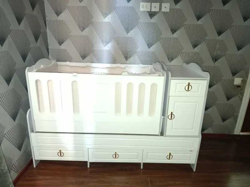 kravat 200$ xolati yengi 3 oy oldin sotib olingan