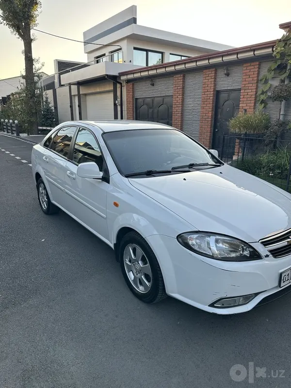 Jentra, 2015 год, 170 000 км 2 Jentra, 2015 год, 170 000 км 2