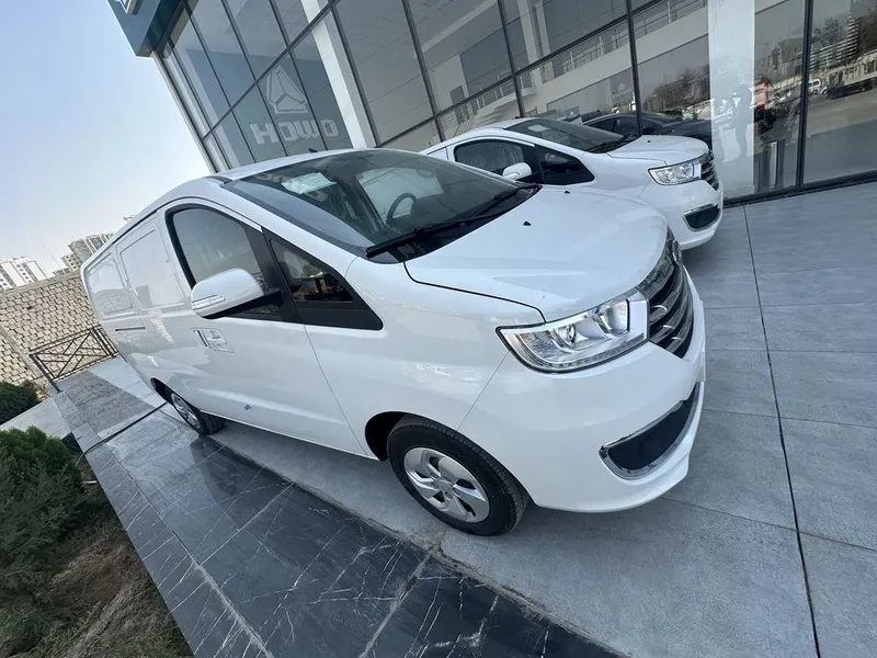 Минивен Jac m3 2 местный — фото 2
