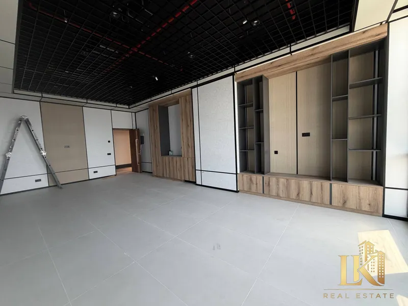 Стильный офис с евроремонтом в небоскрёбе Piramit Tower 3 Стильный офис с евроремонтом в небоскрёбе Piramit Tower 3