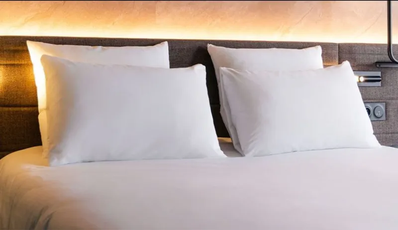 Pastel postel satin strayp 4 Pastel postel satin strayp 4