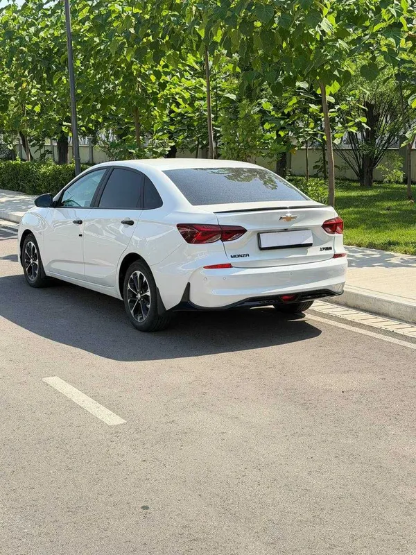 Monza 1.3 Turbo 2 Monza 1.3 Turbo 2